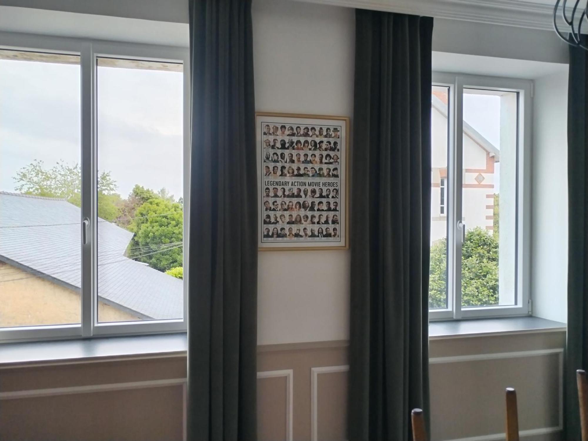 Le Familia Apartment Guer Exterior photo